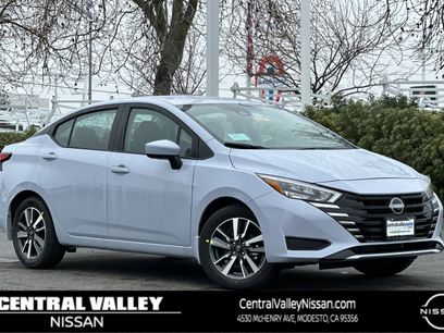 New 2025 Nissan Versa SV w/ Trunk Package