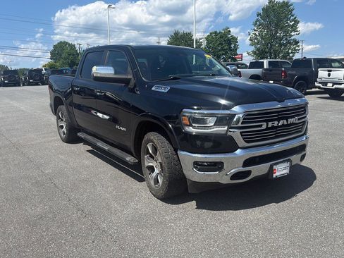 Used 2022 RAM 1500 Laramie AWD/4WD image 4