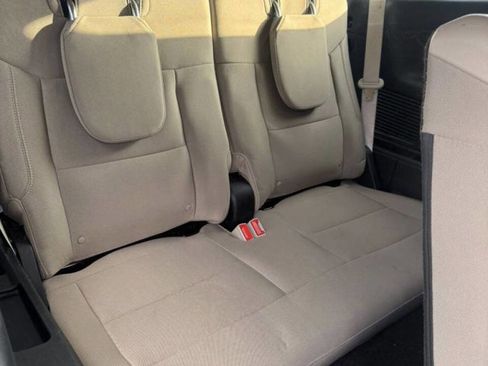 Used 2023 Ford Explorer 4WD image 15