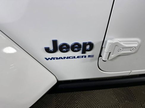 Used 2023 Jeep Wrangler Unlimited Rubicon 4xe w/ Cold Weather Group image 10