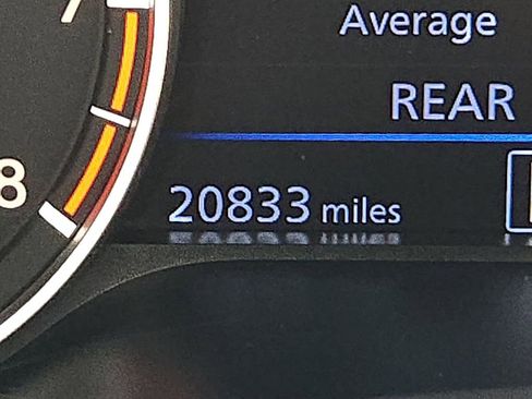 Used 2025 Nissan Altima 2.5 SV image 18