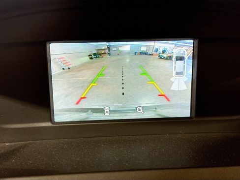 Used 2018 Ford Escape SE image 9