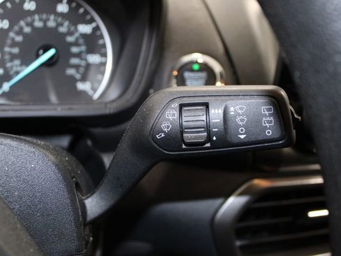 Used 2021 Ford EcoSport SE image 22