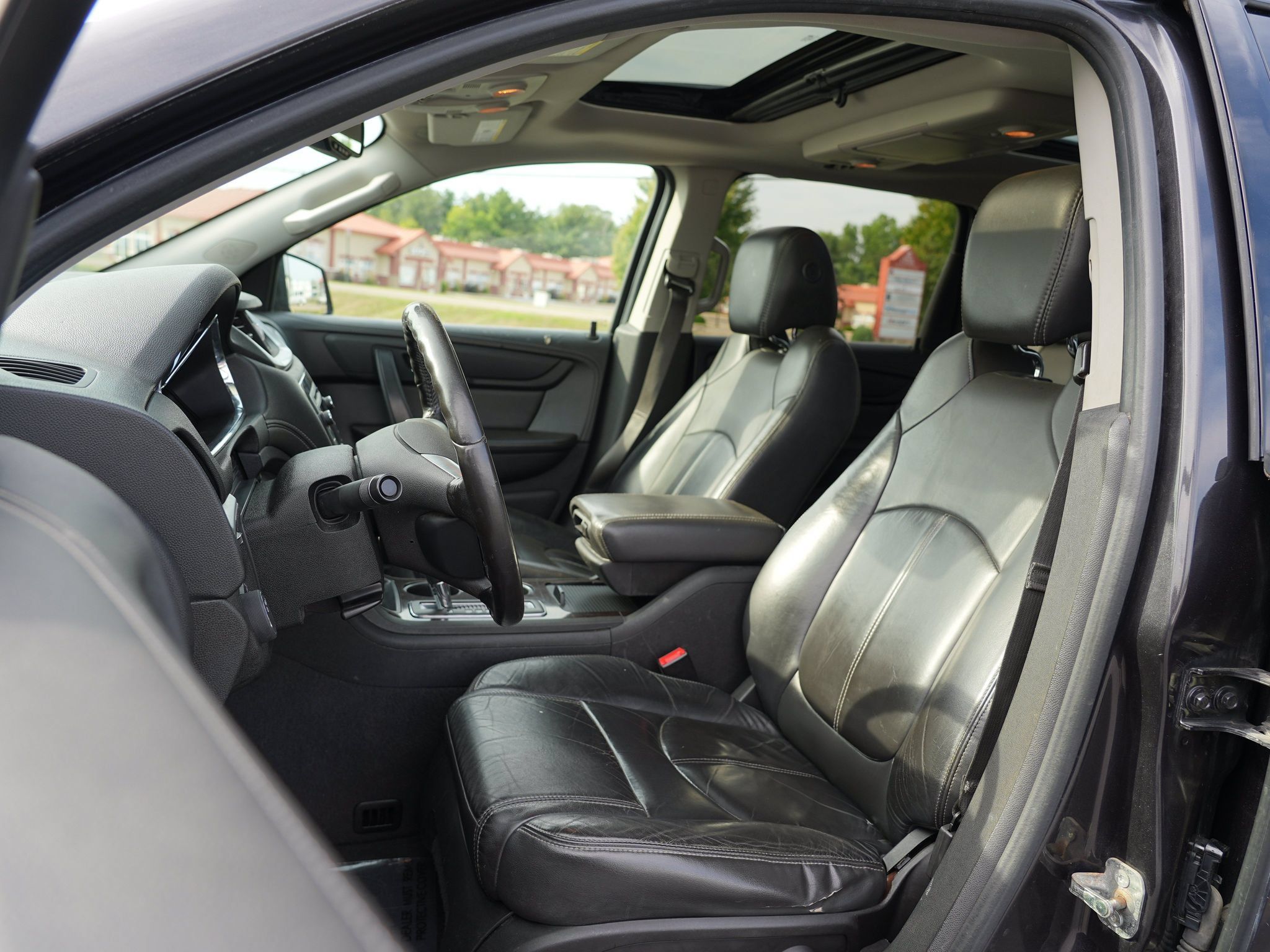 Used 2016 Chevrolet Traverse LT AWD/4WD image 13