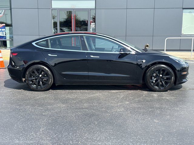 Used 2019 Tesla Model 3 Standard Range Plus RWD image 2