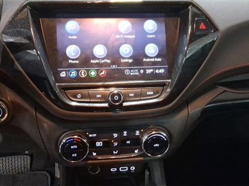 Used 2021 Chevrolet TrailBlazer RS w/ Sun and Liftgate Package image 11