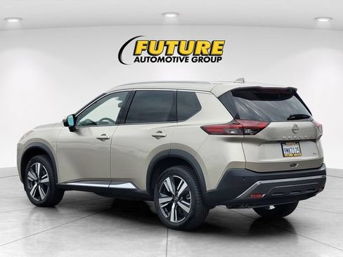 Used 2023 Nissan Rogue SL FWD image 7
