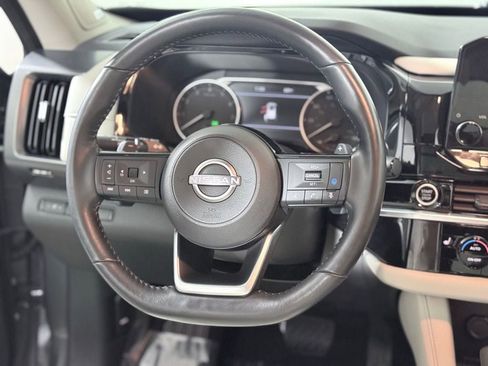 Used 2022 Nissan Pathfinder SL w/ SL Premium Package AWD/4WD image 11