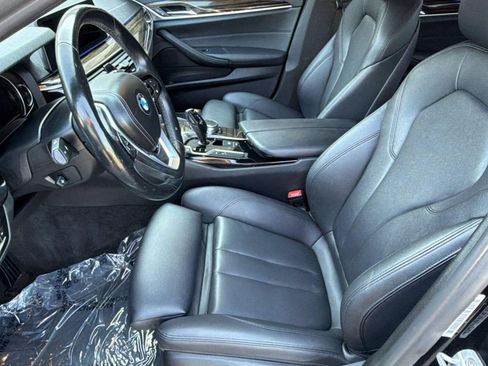 Used 2018 BMW 530e xDrive AWD/4WD image 5