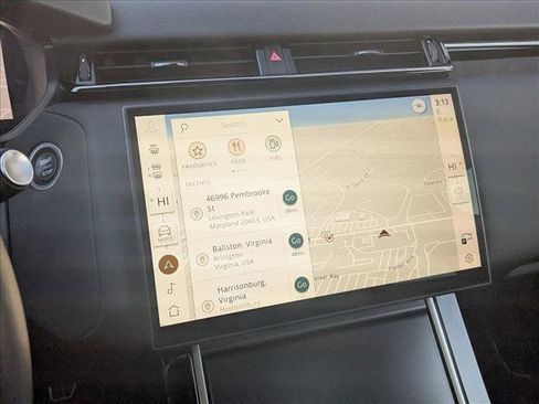 Used 2025 Land Rover Range Rover Velar Dynamic SE image 14