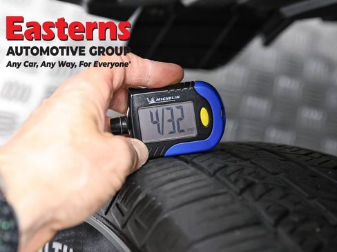 Used 2015 Toyota Tacoma 2WD Access Cab image 26