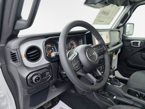 New 2026 Jeep Gladiator Sport image 31