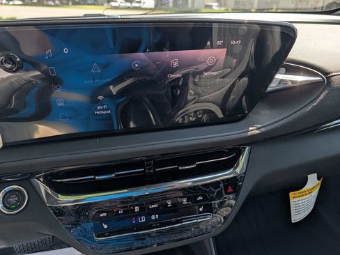 New 2026 Buick Envista Avenir FWD image 16