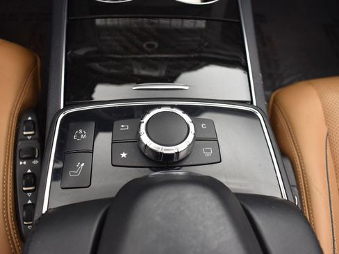 Used 2017 Mercedes-Benz E 400 Cabriolet w/ Premium 2 Package image 13