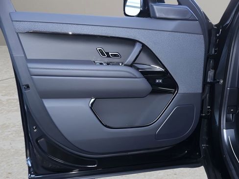 New 2026 Land Rover Range Rover Sport SE AWD/4WD image 10
