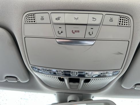 Certified 2018 Mercedes-Benz C 300 4MATIC Sedan image 28