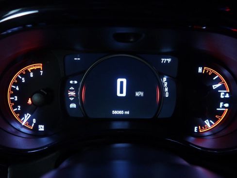 Used 2021 Dodge Durango R/T w/ Blacktop Package RWD image 23