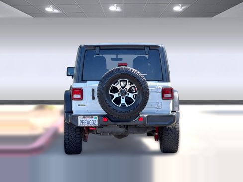 Used 2023 Jeep Wrangler Unlimited Rubicon AWD/4WD image 9