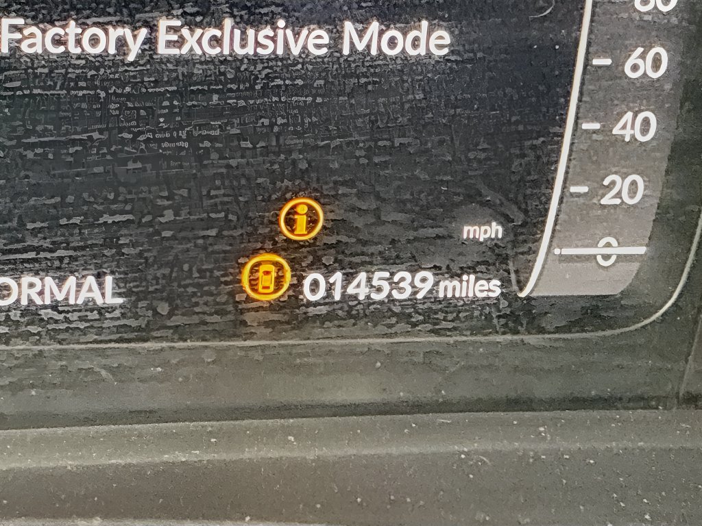 Used 2025 Honda Pilot Elite image 12