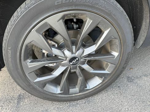 Used 2022 Kia Sorento SX Prestige image 17