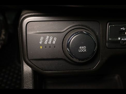 Used 2021 Jeep Renegade Latitude w/ Convenience Group image 27