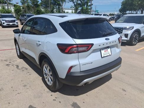 Used 2025 Ford Escape Active AWD/4WD image 8