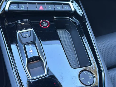 Used 2023 Audi RS e-tron GT w/ Carbon Performance Package image 20