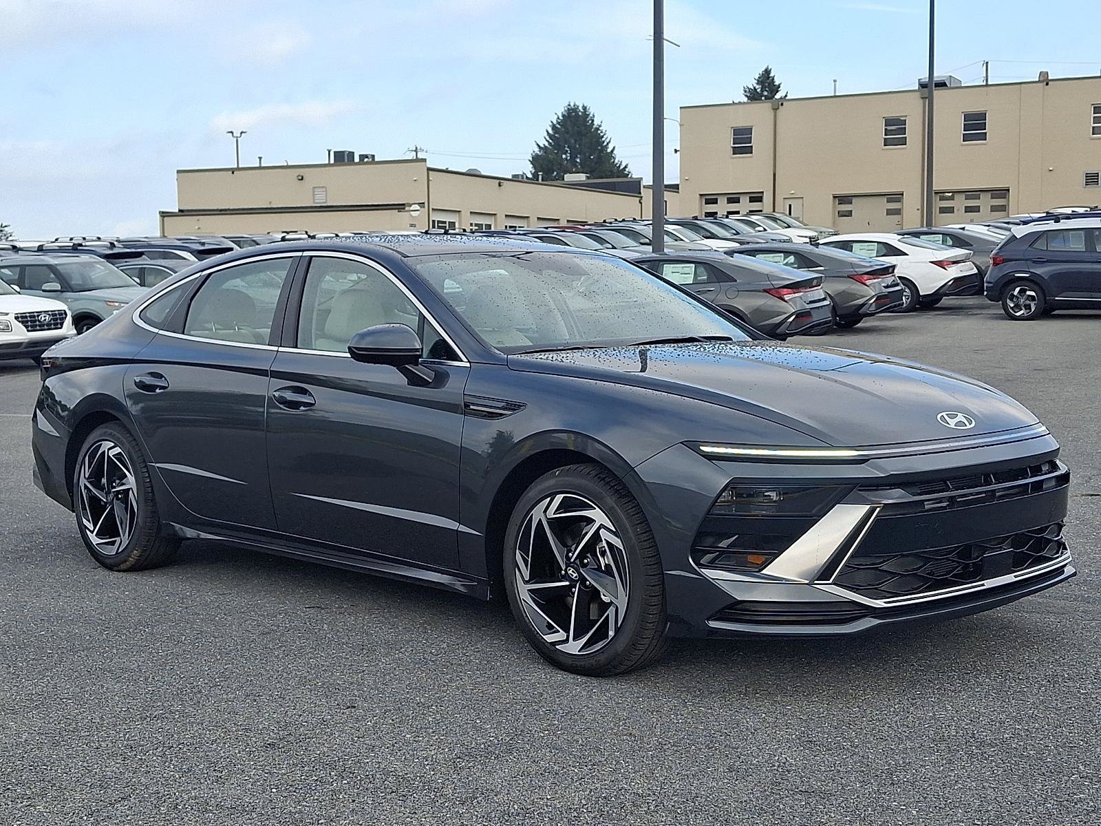 New 2026 Hyundai Sonata SEL AWD/4WD image 3