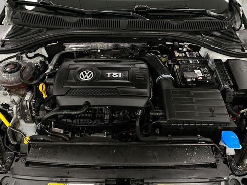 Used 2023 Volkswagen Jetta GLI Autobahn FWD image 11