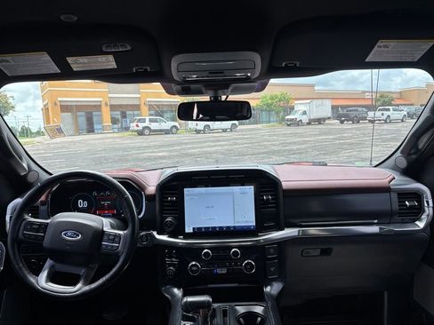 Used 2021 Ford F150 Lariat w/ Equipment Group 502A High AWD/4WD image 11