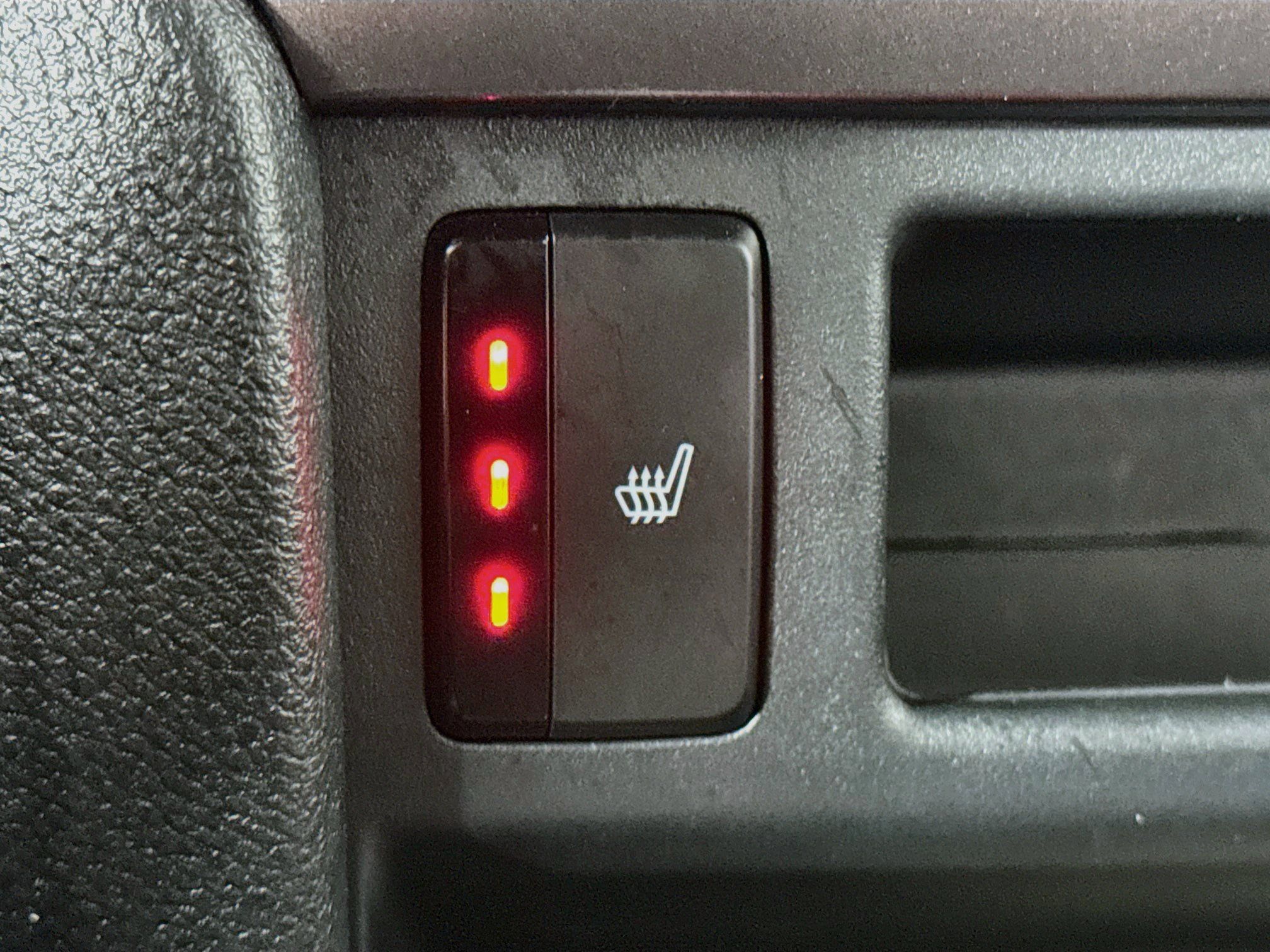 Certified 2023 Honda Passport EX-L image 19