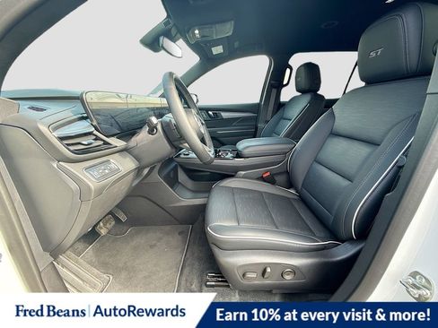 New 2025 Buick Enclave Sport Touring image 23