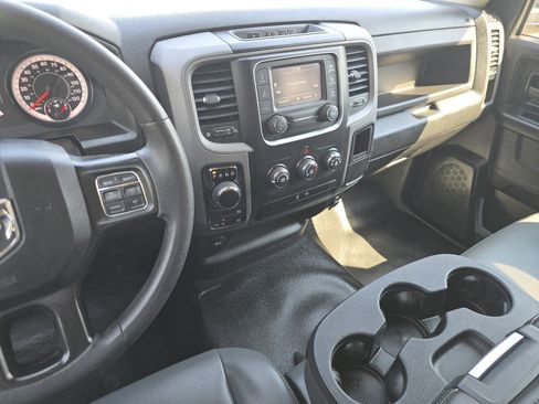 Used 2024 RAM 1500 Tradesman AWD/4WD image 23