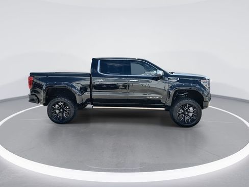 Used 2022 GMC Sierra 1500 Denali w/ Denali Reserve Package AWD/4WD image 9