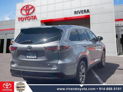 Used 2015 Toyota Highlander XLE AWD/4WD image 7