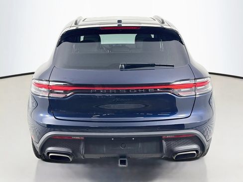 Certified 2023 Porsche Macan AWD/4WD image 10