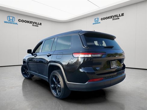 Used 2023 Jeep Grand Cherokee L Laredo image 8