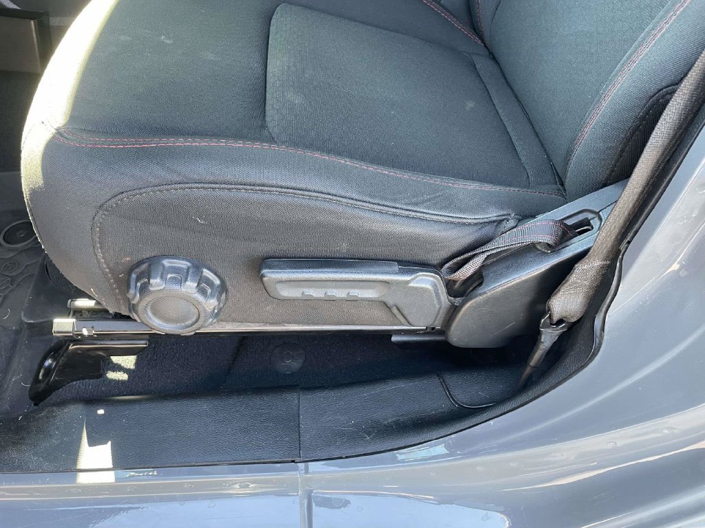 Used 2018 Jeep Wrangler Unlimited Rubicon AWD/4WD image 14