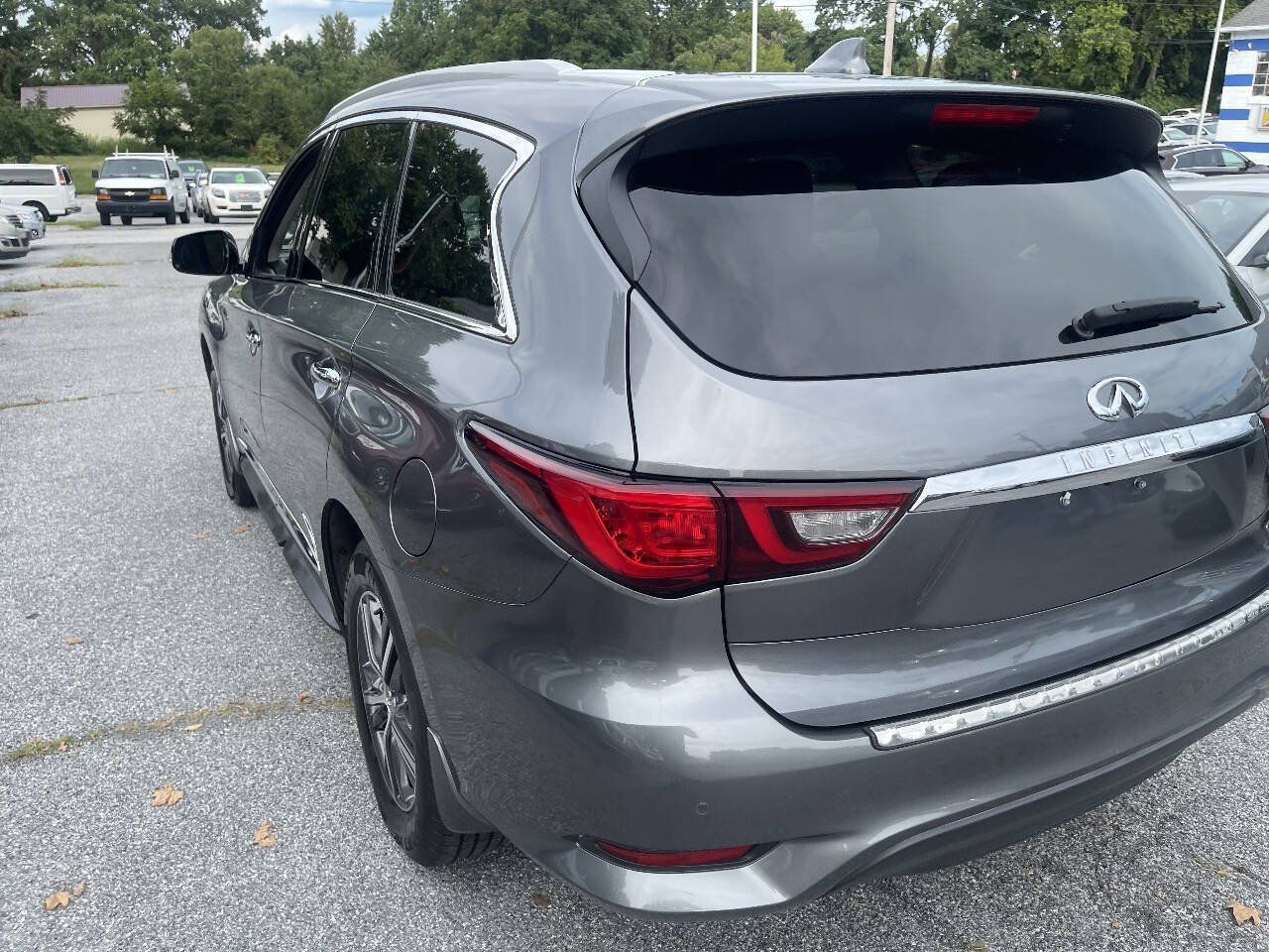 Used 2019 INFINITI QX60 Luxe w/ Essential Package AWD/4WD image 8