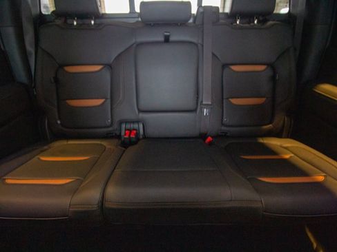 Used 2023 GMC Sierra 3500 AT4 w/ AT4 Premium Plus Package image 23