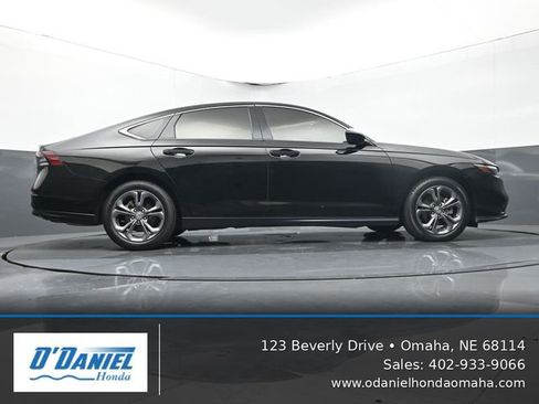 Used 2023 Honda Accord EX image 13