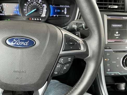 Used 2015 Ford Fusion Titanium image 13