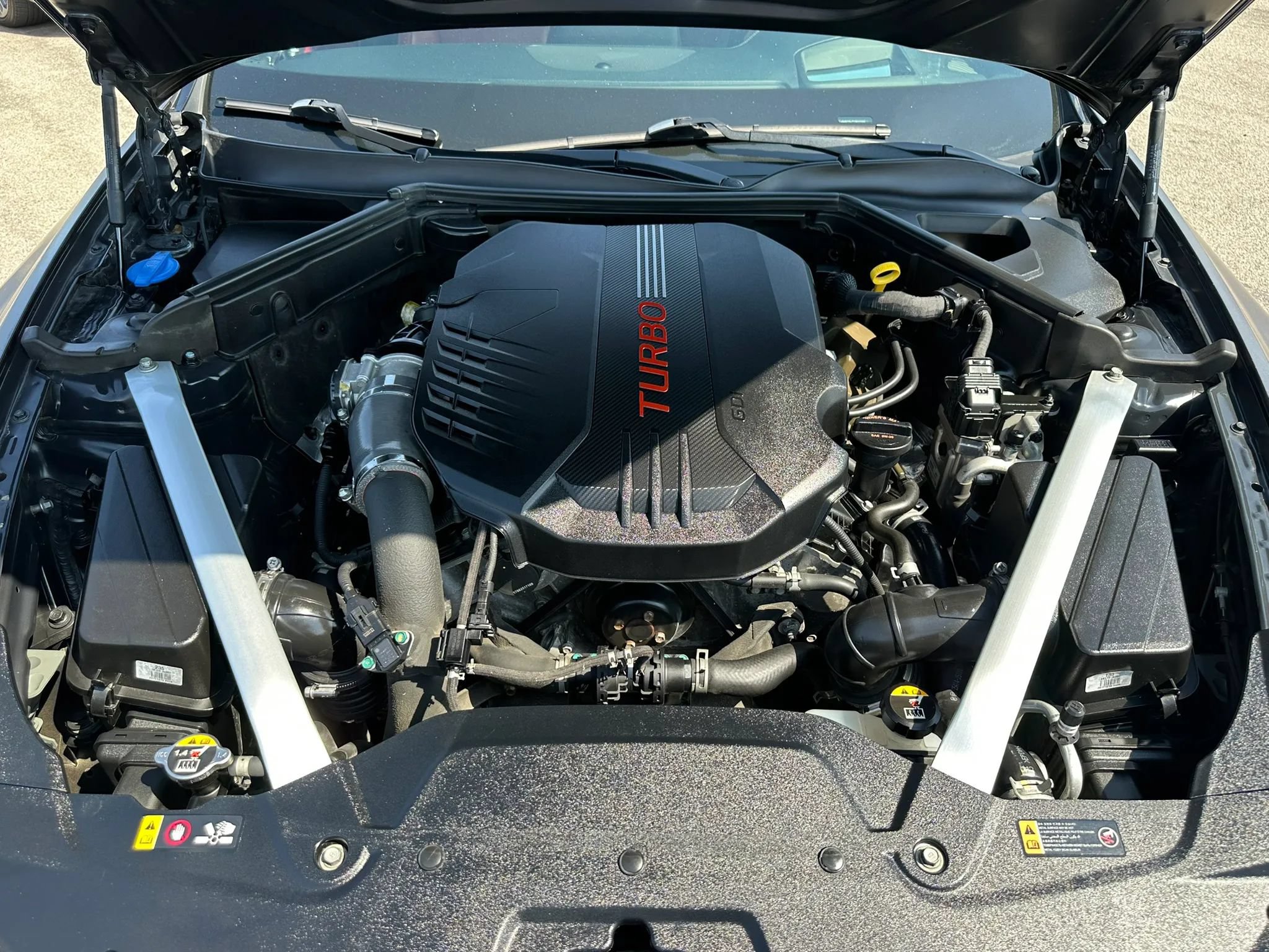 Used 2018 Kia Stinger GT2 AWD/4WD image 21