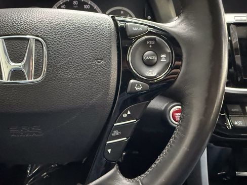 Used 2017 Honda Accord EX-L image 24