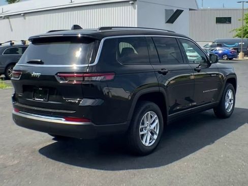 Certified 2023 Jeep Grand Cherokee L Laredo AWD/4WD image 9