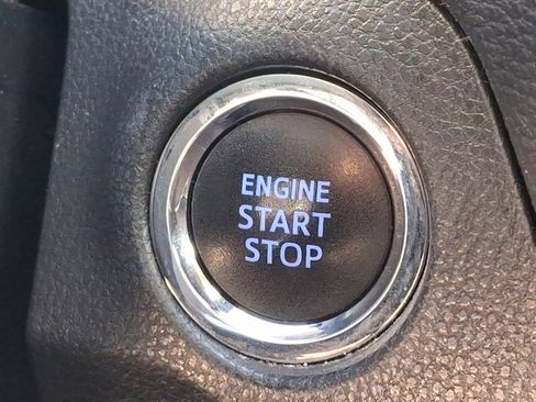 Certified 2021 Toyota RAV4 XLE image 24