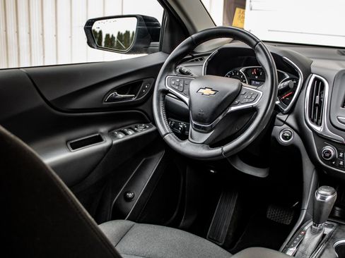 Used 2019 Chevrolet Equinox LT image 34