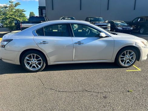 Used 2012 Nissan Maxima 3.5 S FWD image 4