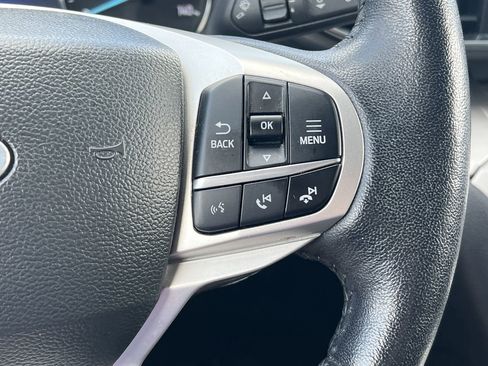 Used 2023 Ford Explorer XLT w/ Equipment Group 202A image 11