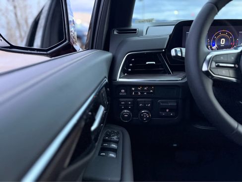 New 2026 Chevrolet Suburban Premier w/ Sun And Tow Package image 23